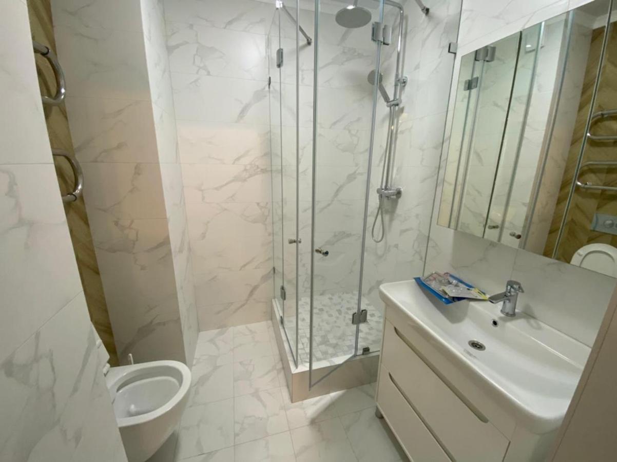 Vip Apartment Mountain View Almati Kültér fotó